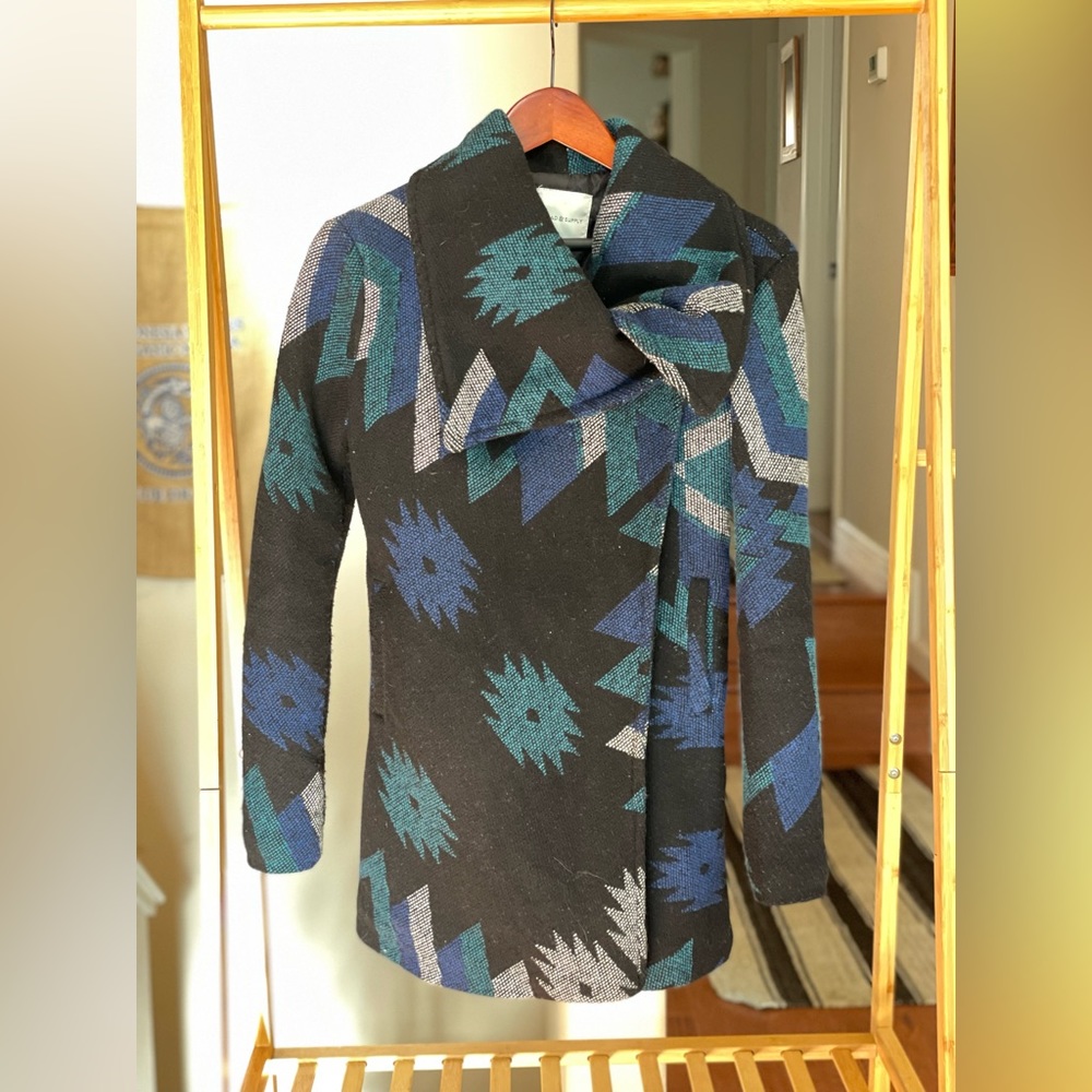 NEW Women’s Tweed Jacket by Thread & Supply; Aztec pattern